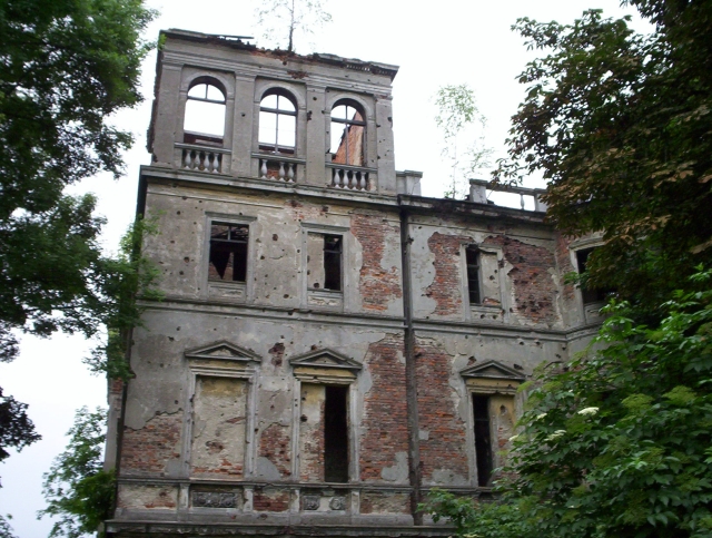 Zamek w ruinie